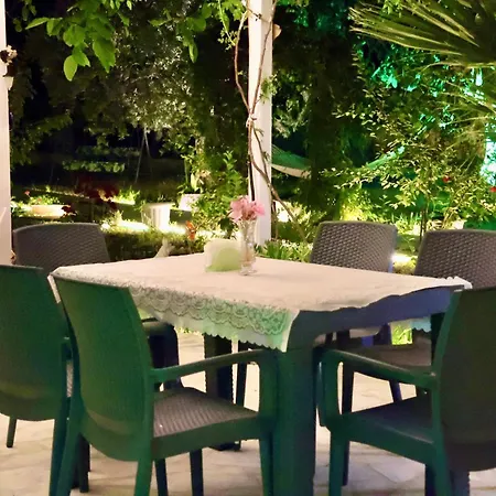 Adasu Hotel