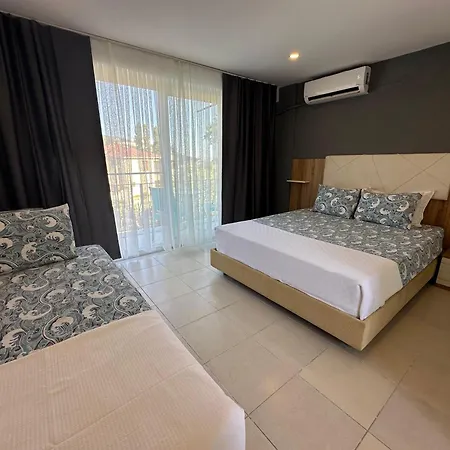 Hotel Adasu *